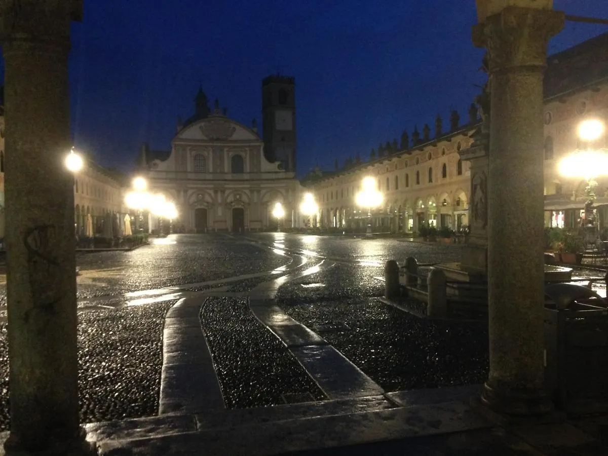 N°30 Charme Apartments Vigevano