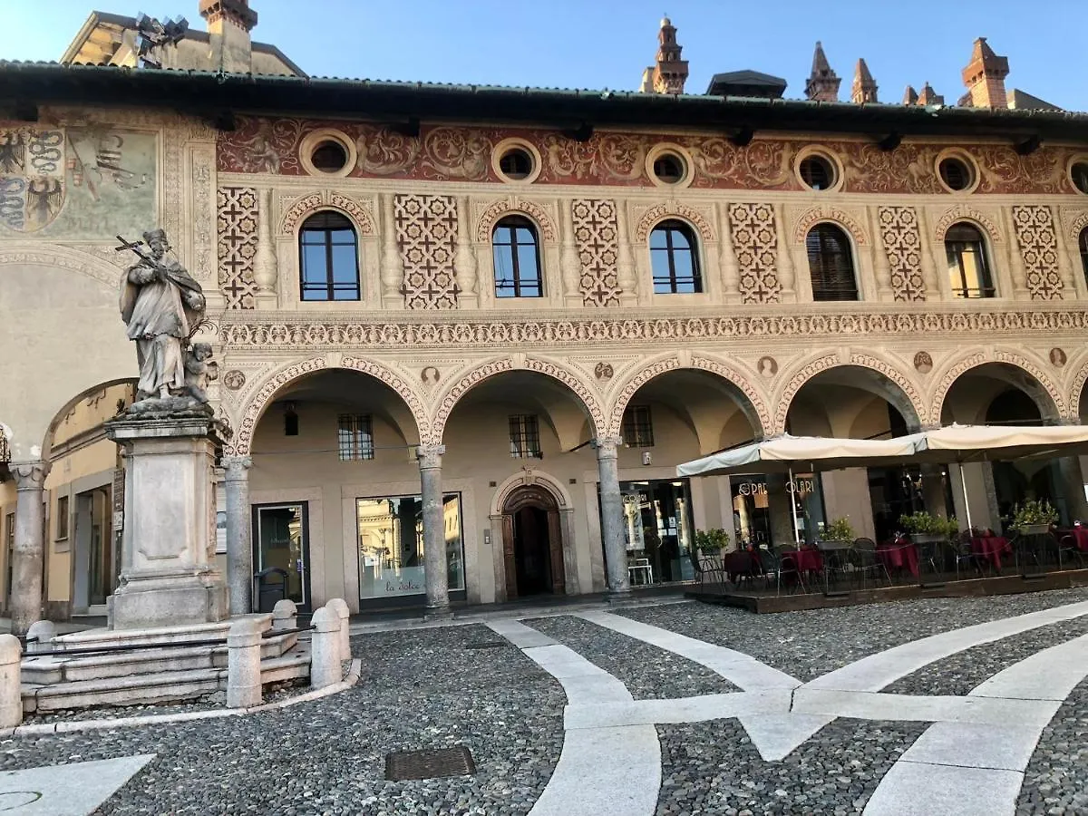 N°30 Charme Apartments Vigevano 0*,