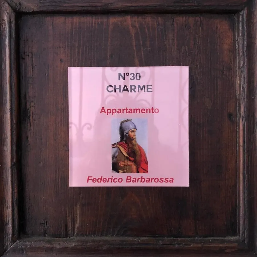 N°30 Charme Apartments Vigevano 0*,
